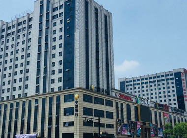 嘻哈公寓 1室0厅1卫