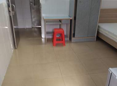 程界西村中间塘13号 