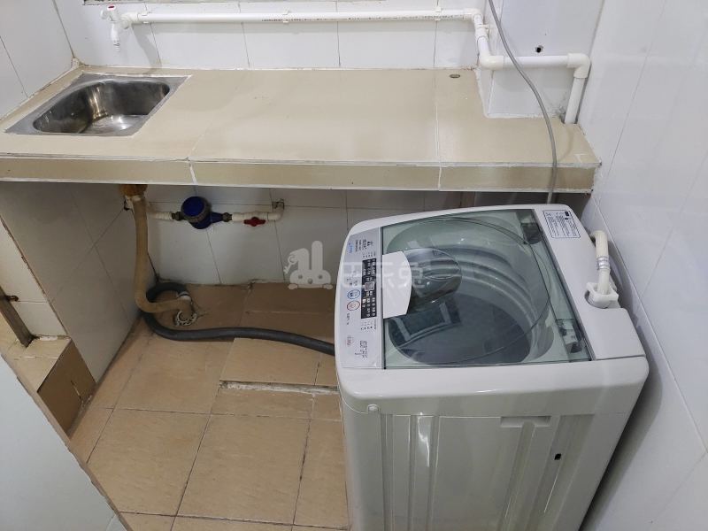 程界西村东马路15号3736725厨房图4