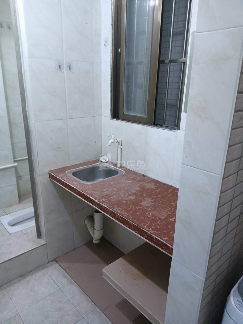 下元岗东头四巷2号3747892厨房图4