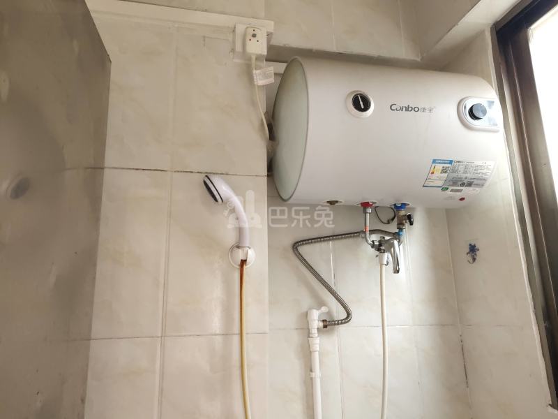 下元岗东头四巷2号之一3747983卫生间图14