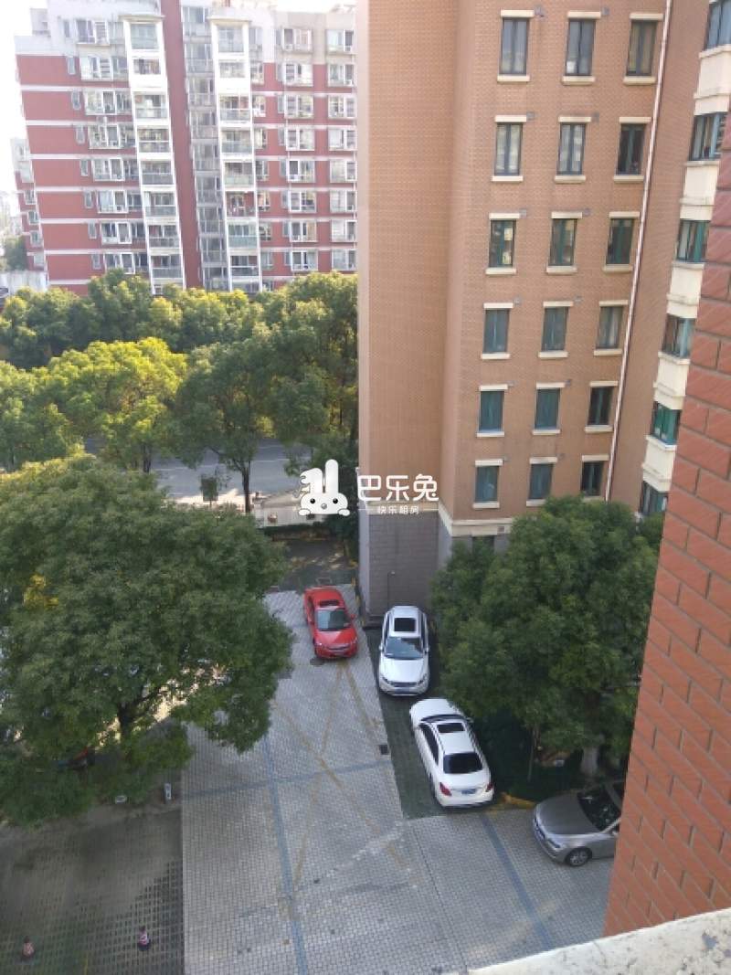 上海闵行_西班牙名园_1室0厅0卫_合租朝南_罗秀路1980弄-上海巴乐兔