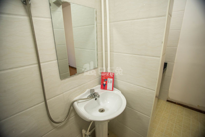 城市之光公寓（昆阳路店）375047卫生间图18