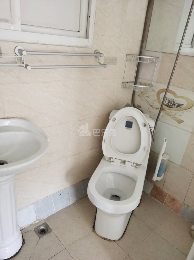 海德花园3770128卫生间图9