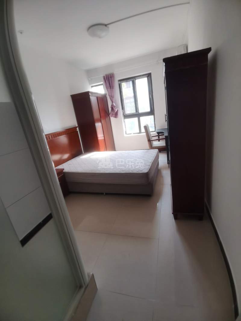 海德花园3770128卧室图0