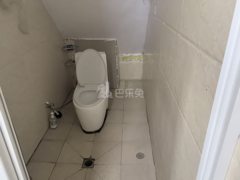 海德花园3770128卫生间图8