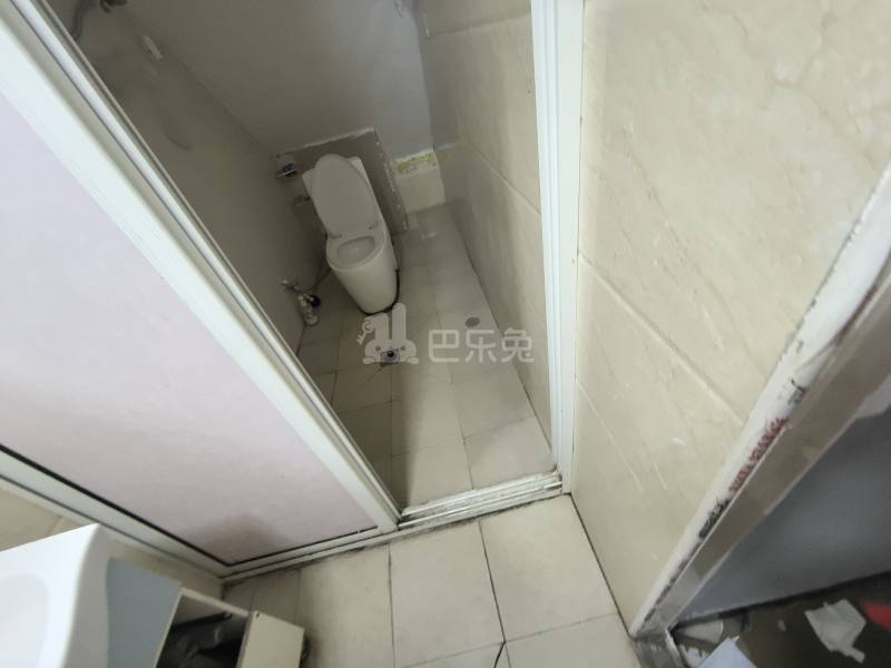 海德花园3770128卫生间图7