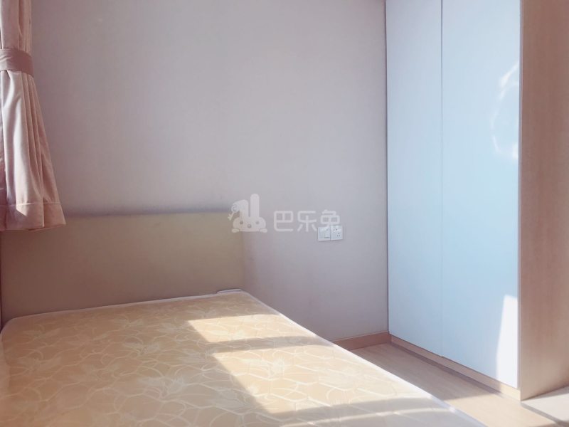 哈租客公寓(华丰店)3770547卧室图1