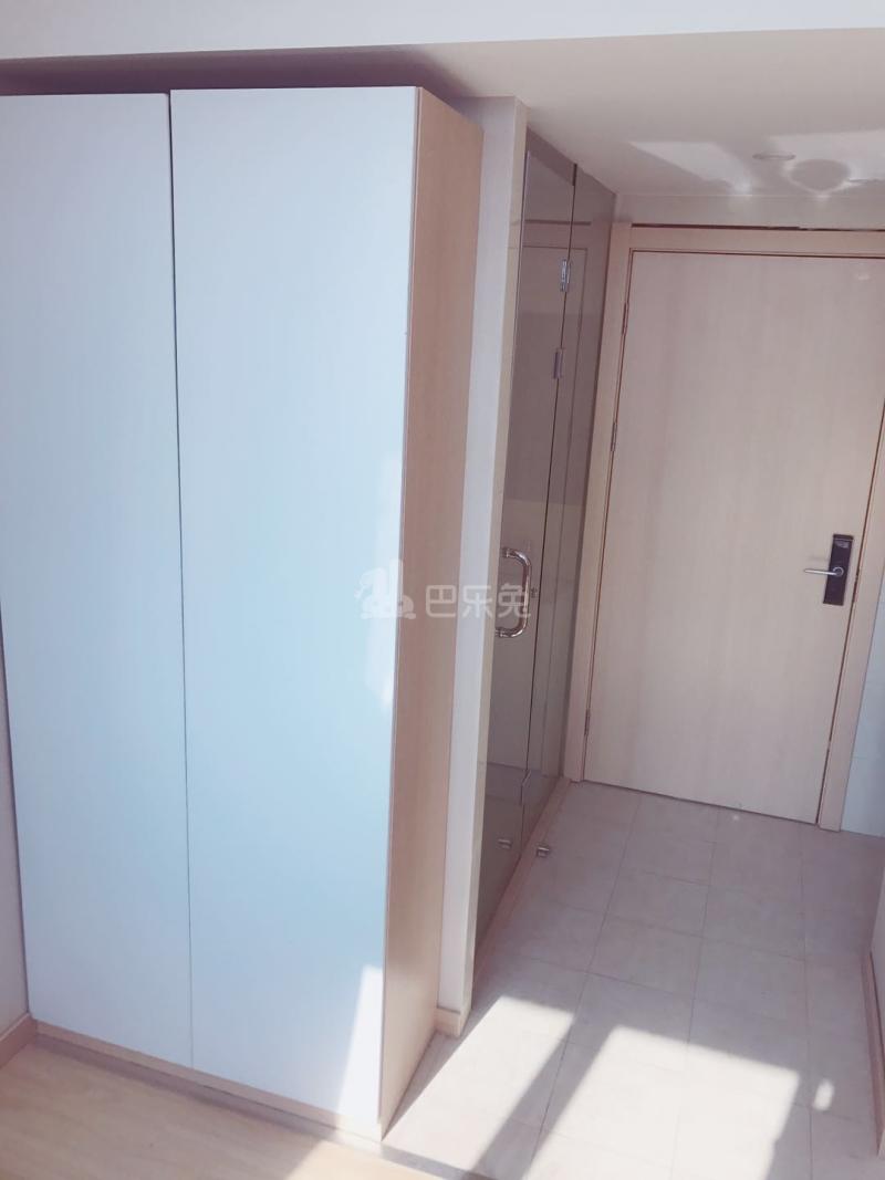 哈租客公寓(华丰店)3770547卧室图2