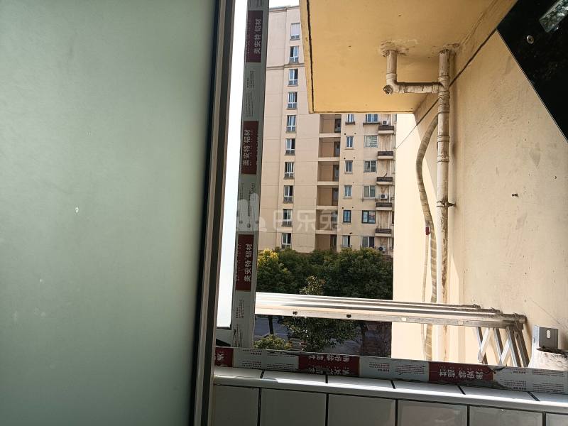 名扬佳园3777092卧室窗户图8