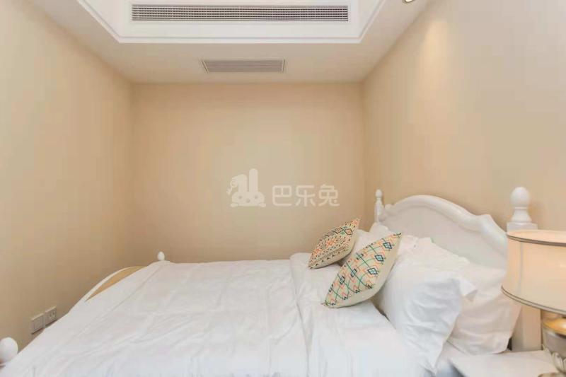 仁恒西郊花园3780368卧室图4