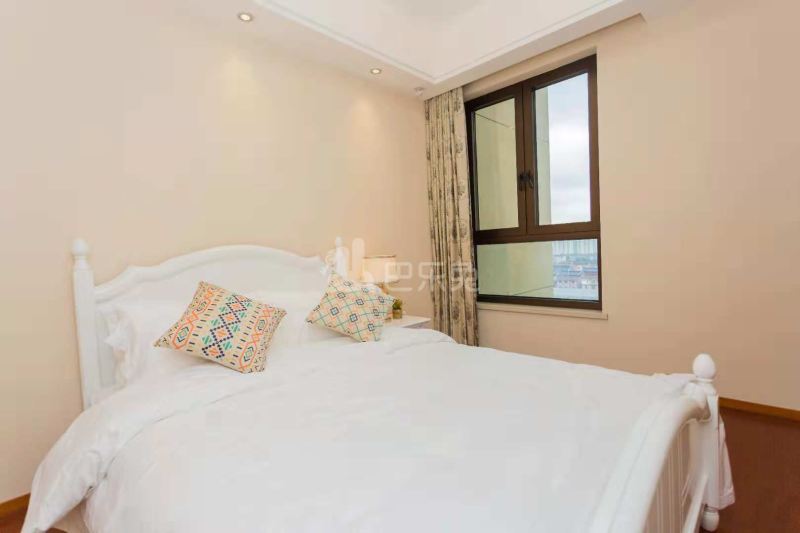 仁恒西郊花园3780368卧室图2