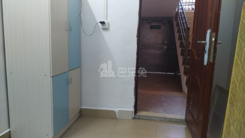 长湴南街四巷3号3791111客厅图5