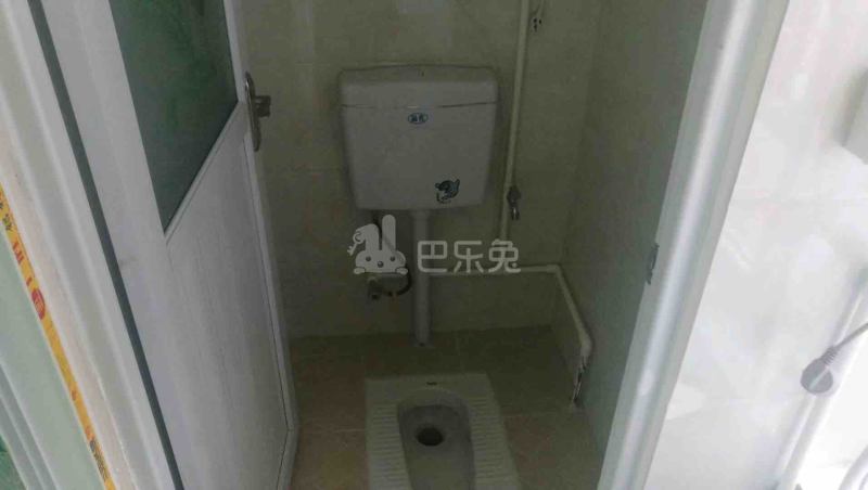 松园小区3795832卫生间图5