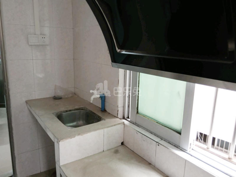 长湴村东大街32号3838563厨房图4