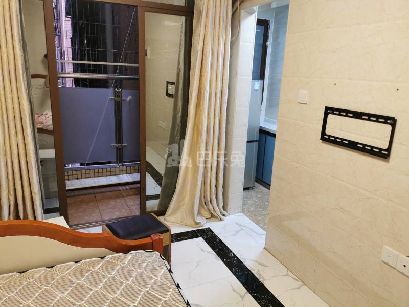 浪漫满屋（彭西新村一街7号）3852251卧室图5