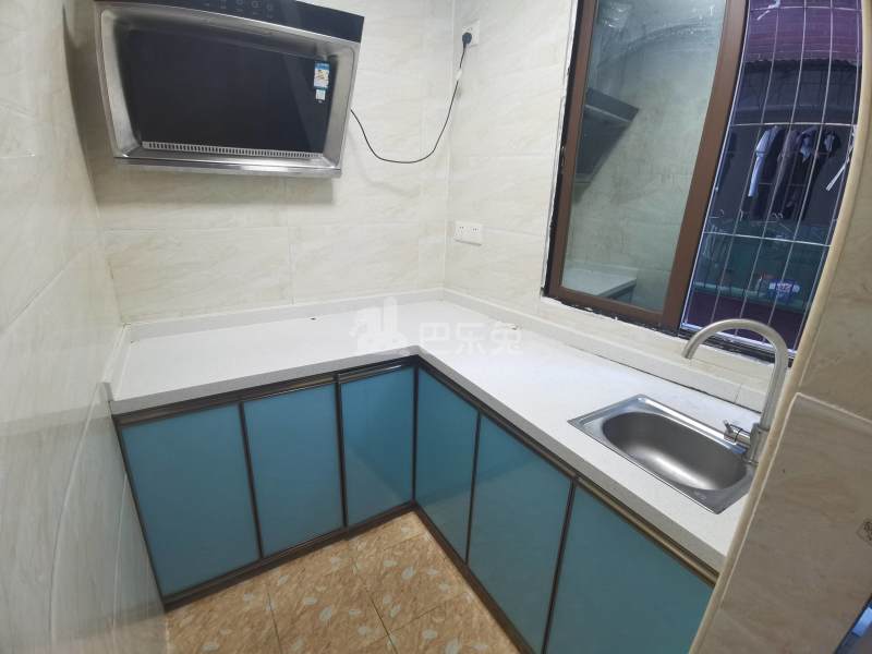 浪漫满屋（彭西新村一街7号）3852262厨房图5