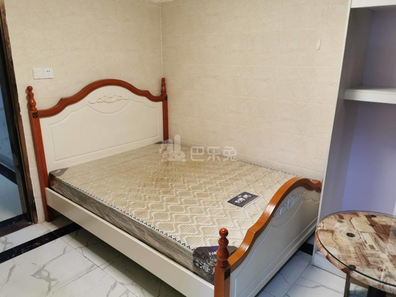 浪漫满屋（彭西新村一街7号）3852275卧室图0