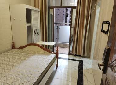 浪漫满屋（彭西新村一街7号） 