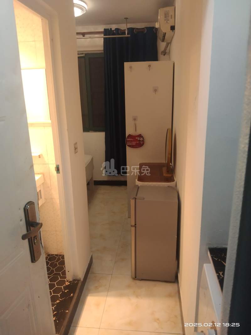 剑河家苑3861193卧室图3