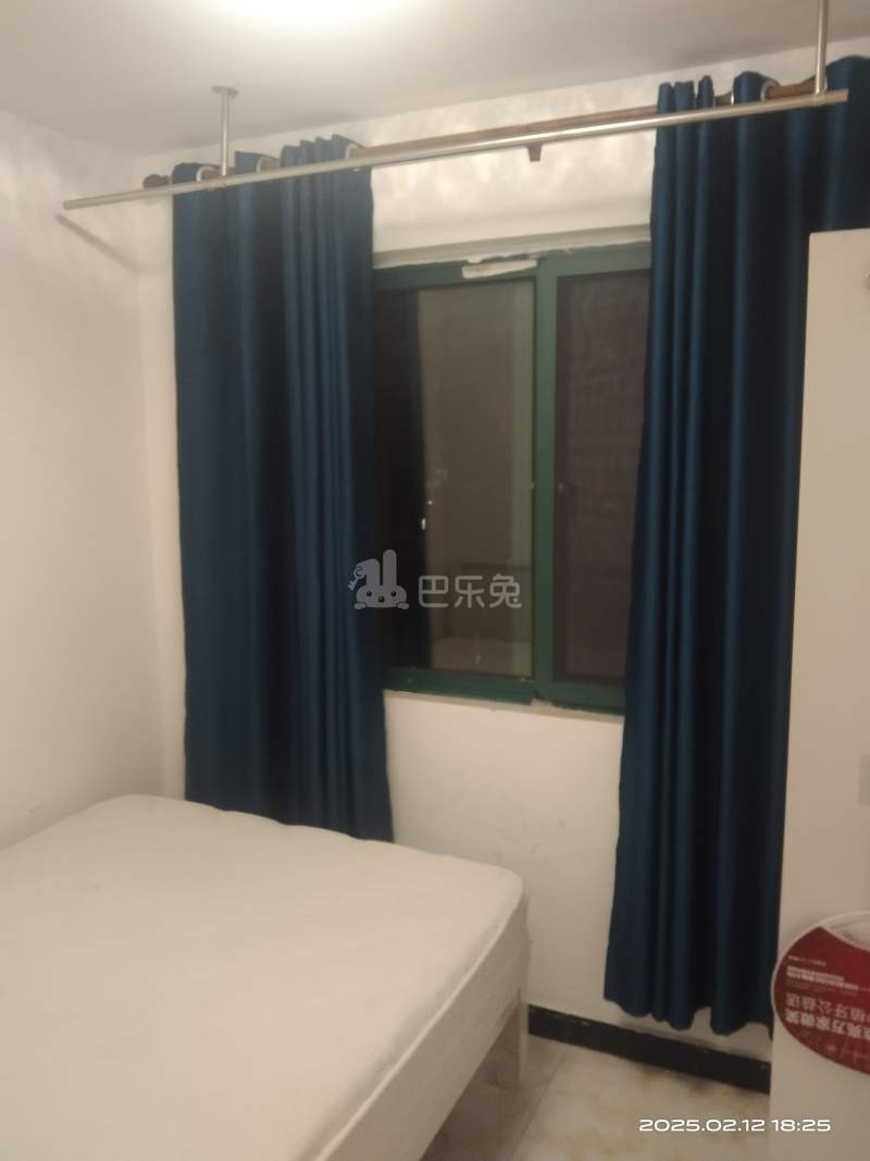 剑河家苑3861193卧室窗户图6