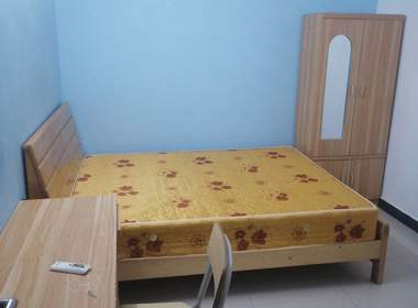 青龙一街12-1号 1室0厅1卫