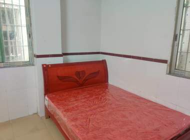 豪华电梯公寓（江夏榕树直街二巷20号） 1室0厅1卫