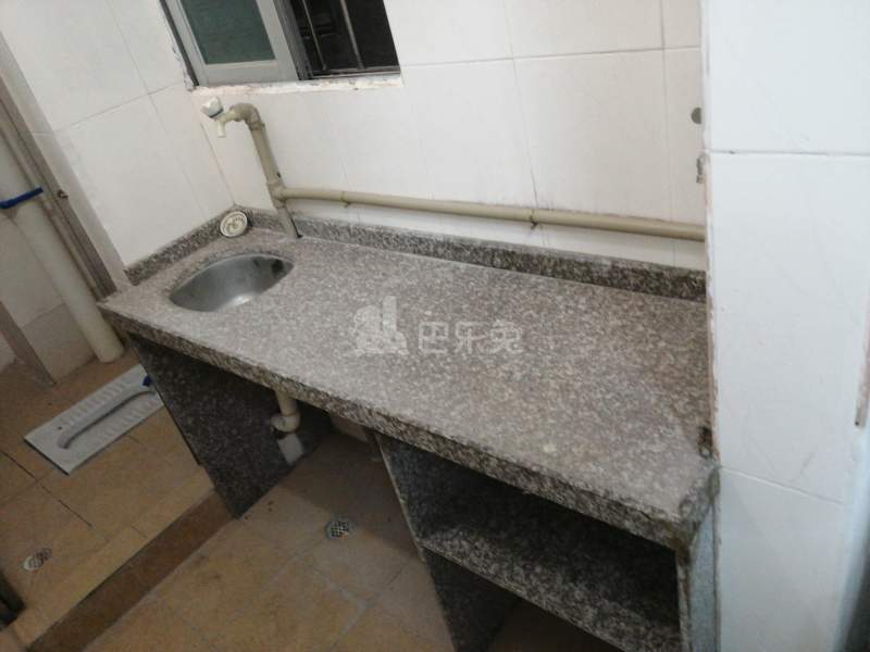 嘉豪公寓（望岗杨村园街27号）3900921厨房图4