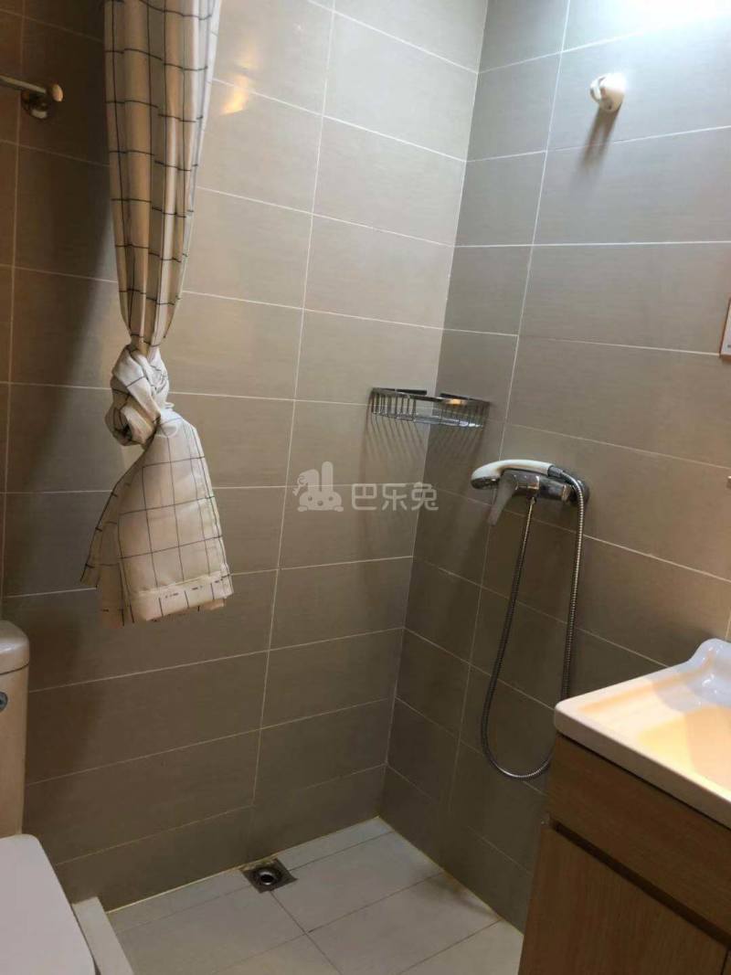 朗诗寓（沈半路店）3916295卫生间图2