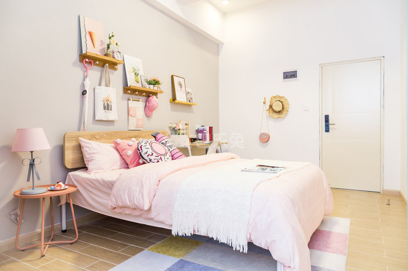 冠寓（人和店）3916431卧室图2