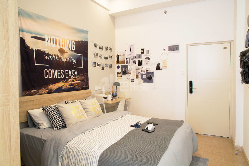 冠寓（人和店）3916442卧室图0