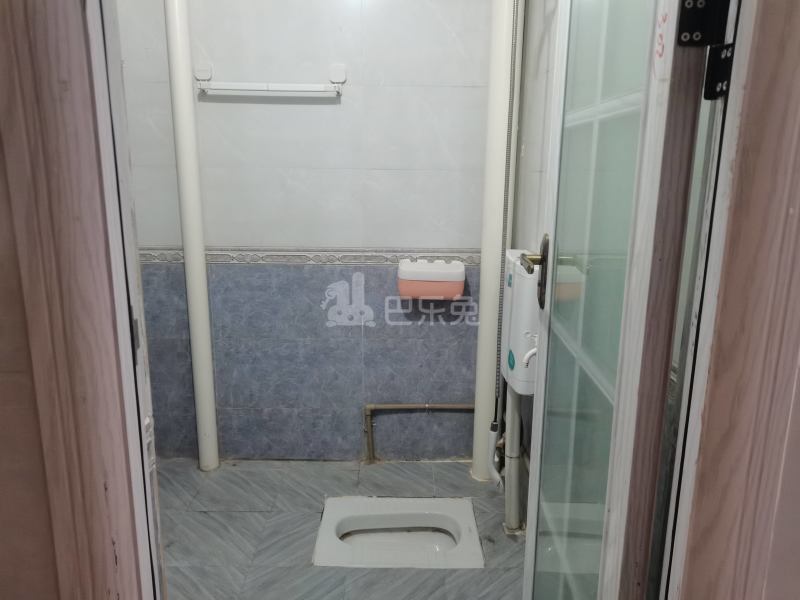 温馨社区（大山村富山路64号）3931165卫生间图6