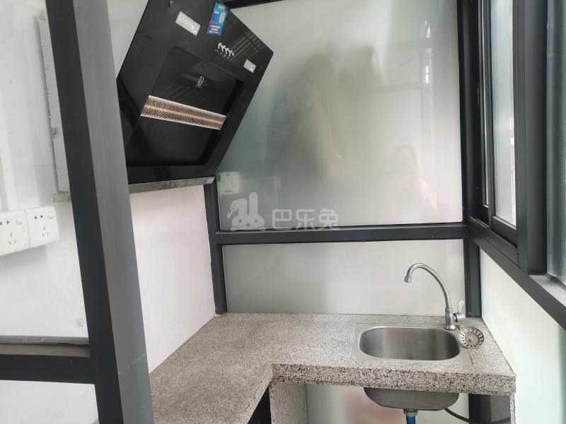 温馨社区（大山村富山路64号）3931165厨房图5