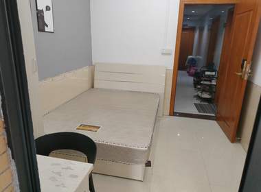 豪毅公寓（珠村祠前中路1号B栋） 1室0厅1卫