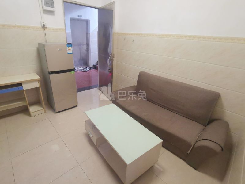 礼村陈地二巷1号3964003客厅图6