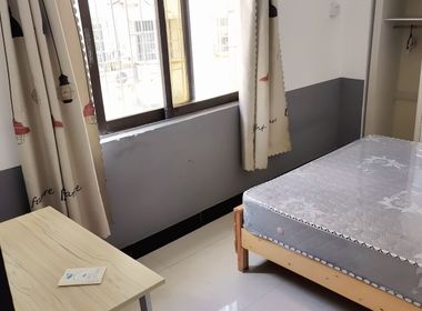 四合院阳光公寓（松猫岭五巷6号B栋） 3室1厅1卫