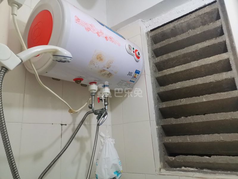 江夏村大塘六巷5号B栋4002354卫生间图8