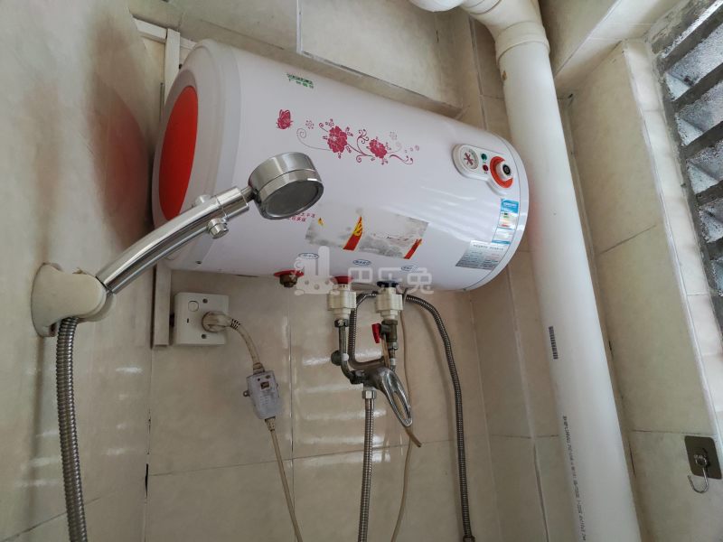 江夏村大塘六巷5号C栋4002412卫生间图8