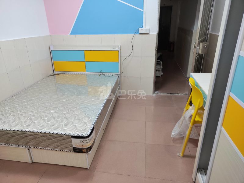 江夏村大塘六巷5号C栋4002412客厅图5