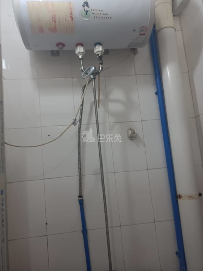 江夏村大塘六巷5号C栋4002429卫生间图5