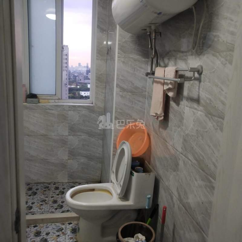 高申南苑4006396卫生间图8