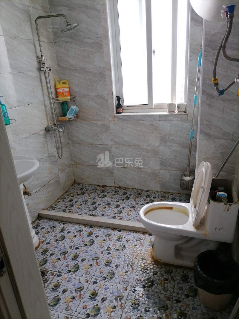 高申南苑4006396卫生间图5