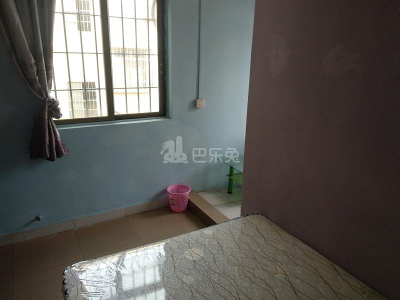 大山村迎龙坊二巷5号4024545卧室图2