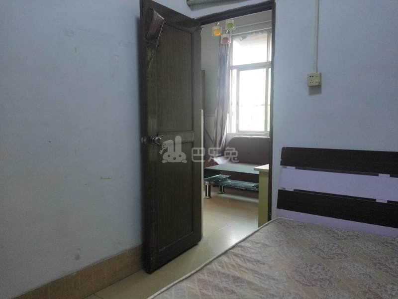 富山二路36号4024865卧室图3