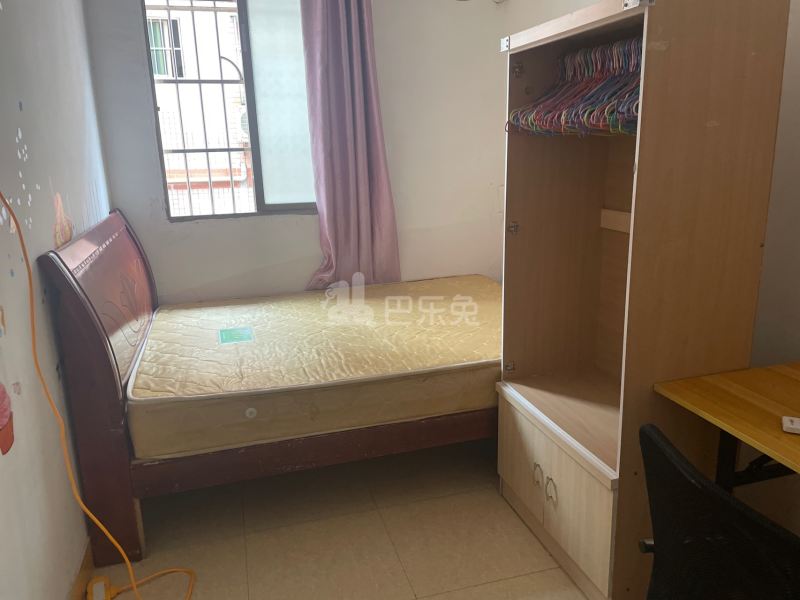 平安公寓（镇北大街24号之一）4031026卧室图0