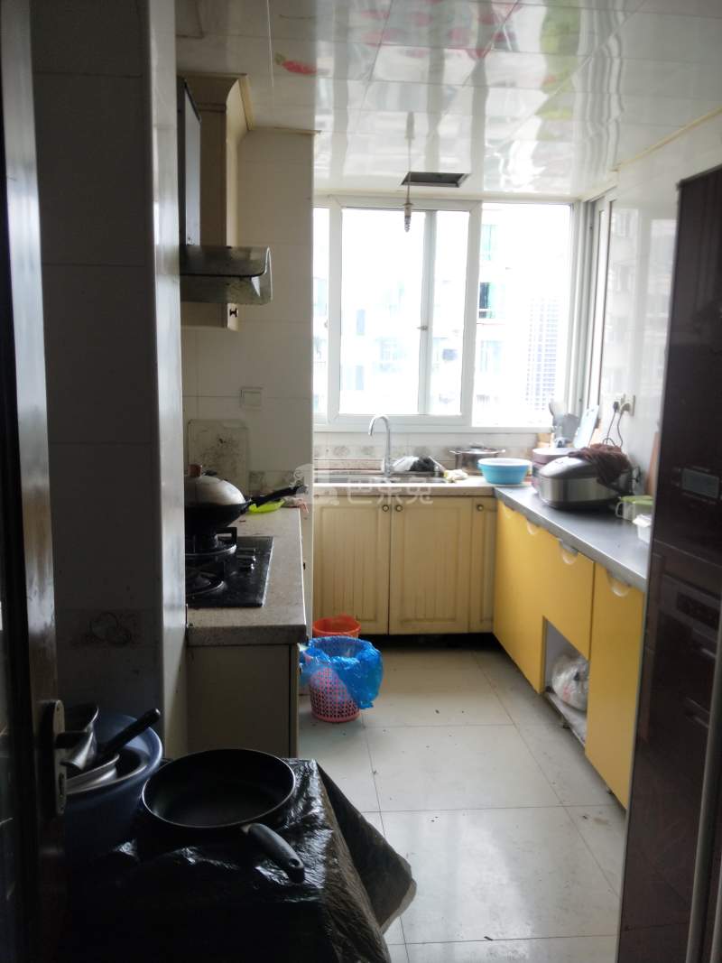 新梅共和城4040803厨房图5