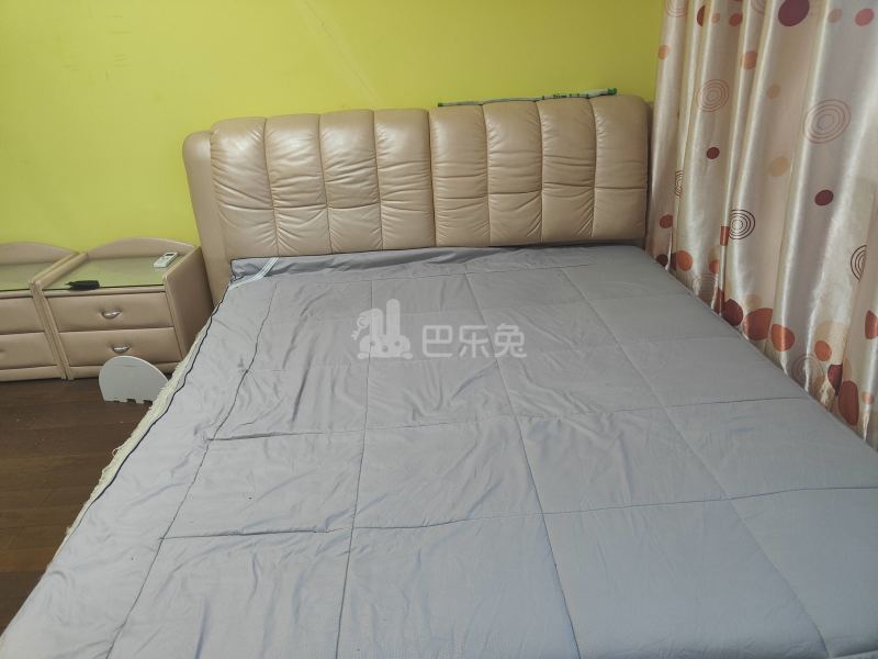 新梅共和城4040803卧室图3