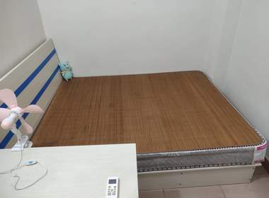 温馨阁公寓（江夏村青龙大街西四巷15号） 1室1厅1卫