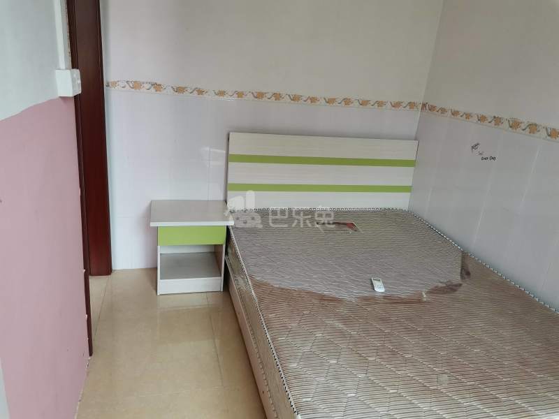 幸福居（镇北南街中心巷12号）4055478卧室图1