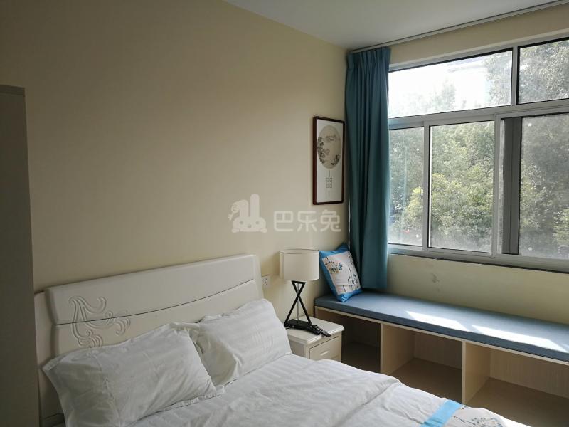 青窝公寓（凤凰街店）4069216卧室图4